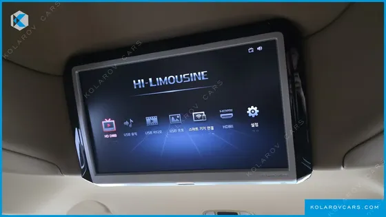 KIA CARNIVAL GASOLINE 7-SEATER HI-LIMOUSINE