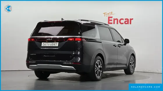 KIA CARNIVAL DIESEL 9-SEATER PRESTIGE