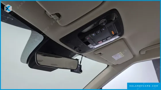 KIA CARNIVAL DIESEL 9-SEATER PRESTIGE