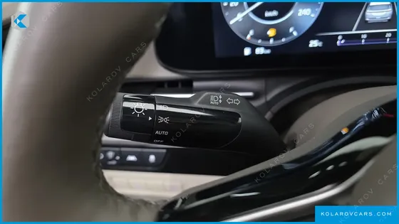 KIA CARNIVAL DIESEL 9-SEATER PRESTIGE