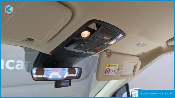 KIA CARNIVAL GASOLINE 9-SEATER PRESTIGE