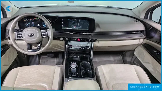 KIA CARNIVAL DIESEL 9-SEATER SIGNATURE