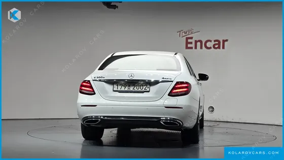 MERCEDES E-CLASS E300E 4MATIC EXCLUSIVE