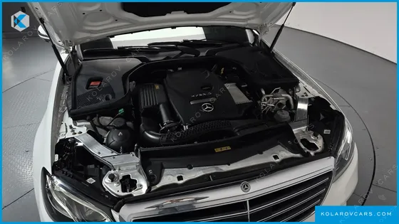 MERCEDES E-CLASS E300E 4MATIC EXCLUSIVE