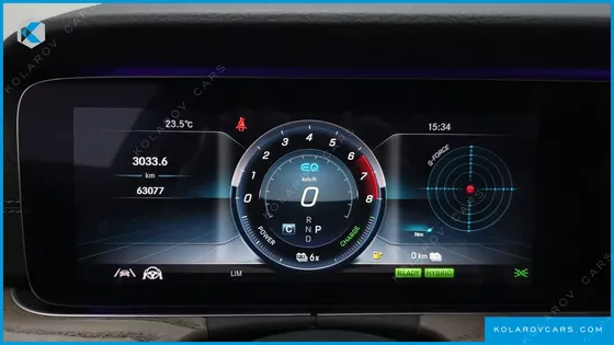 MERCEDES E-CLASS E300E 4MATIC EXCLUSIVE