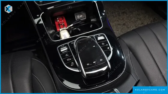 MERCEDES E-CLASS E300E 4MATIC EXCLUSIVE
