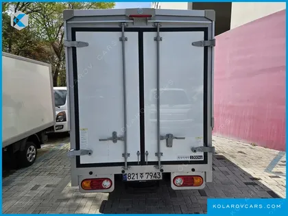 HYUNDAI PORTER II SUPER CABIN LPG