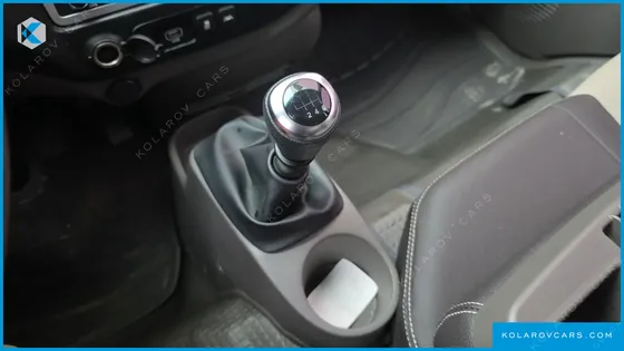 HYUNDAI PORTER II SUPER CABIN LPG