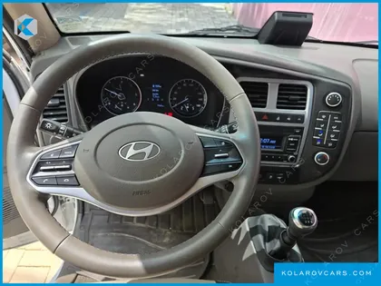 HYUNDAI PORTER II SUPER CABIN LPG