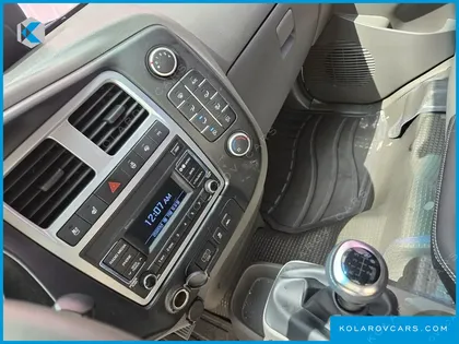HYUNDAI PORTER II SUPER CABIN LPG