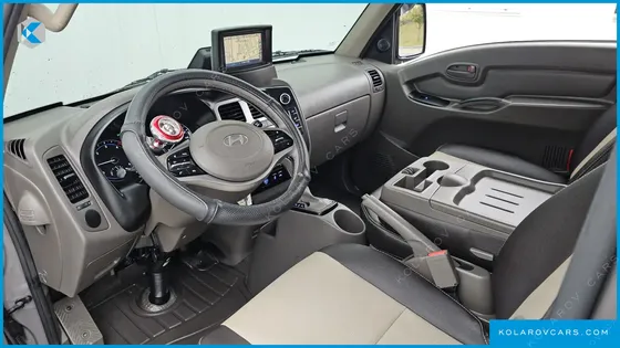 HYUNDAI PORTER II SUPER CABIN LPG
