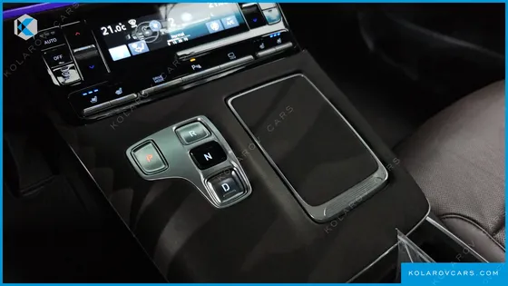HYUNDAI GRANDEUR 3.3