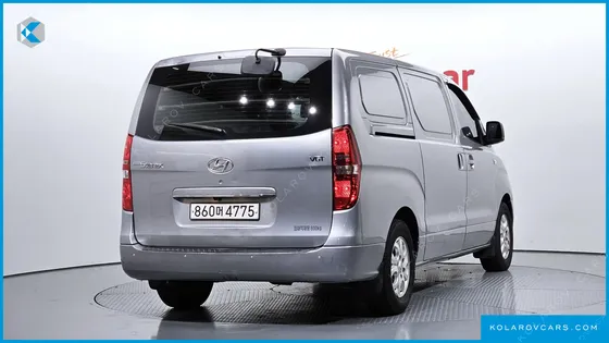 HYUNDAI STAREX 3-SEATER VAN