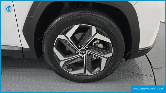 HYUNDAI TUCSON DIESEL 2.0 4WD