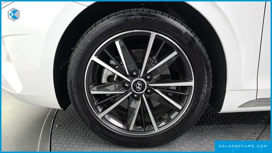 HYUNDAI GRANDEUR 3.0 LPI