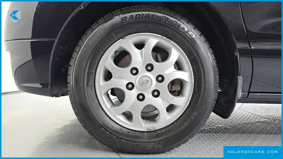 HYUNDAI STAREX 3-SEATER VAN