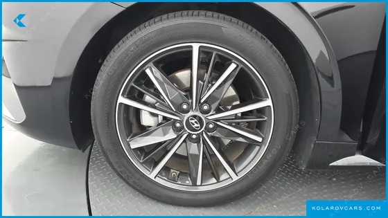 HYUNDAI GRANDEUR 2.5
