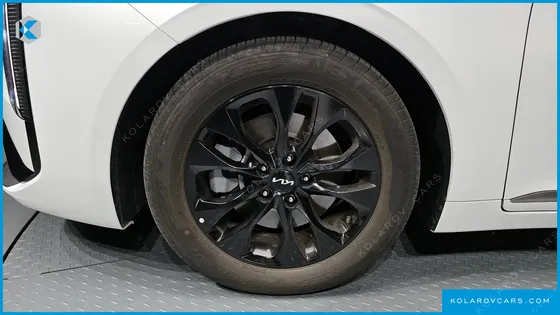KIA K8 2.5 GASOLINE 2WD
