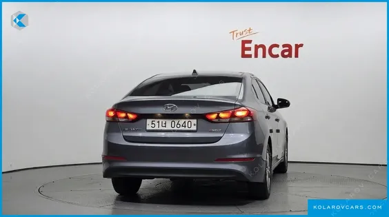 HYUNDAI ELANTRA (AVANTE) 1.6 E-VGT SMART