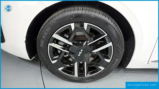 KIA K8 2.5 GASOLINE 2WD