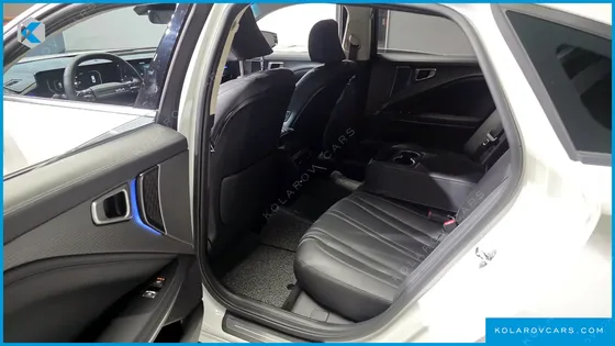 KIA K8 2.5 GASOLINE 2WD