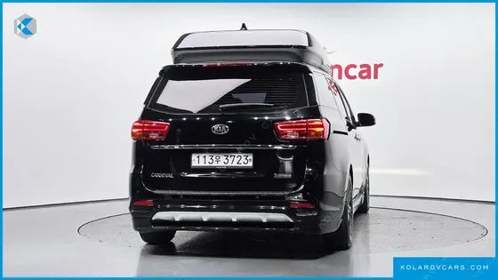 KIA CARNIVAL 7-SEATER HI-LIMOUSINE