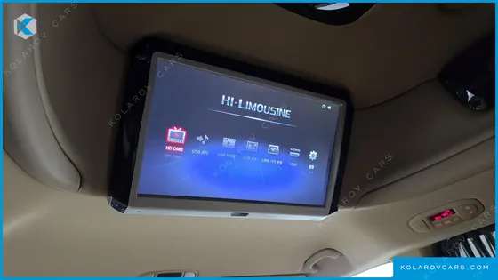 KIA CARNIVAL 7-SEATER HI-LIMOUSINE