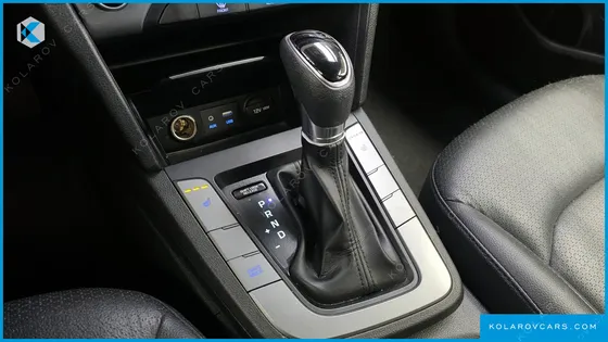 HYUNDAI ELANTRA (AVANTE) 1.6 GDI VALUE PLUS