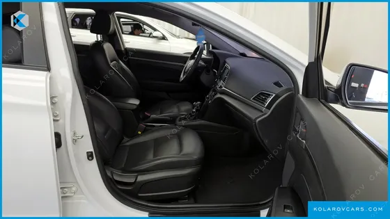 HYUNDAI ELANTRA (AVANTE) 1.6 GDI VALUE PLUS
