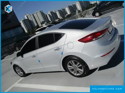 HYUNDAI ELANTRA (AVANTE) 1.6 GDI MODERN