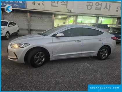 HYUNDAI ELANTRA (AVANTE) 1.6 GDI SMART