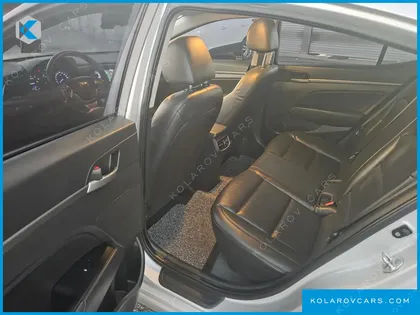 HYUNDAI ELANTRA (AVANTE) 1.6 GDI SMART