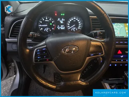 HYUNDAI ELANTRA (AVANTE) 1.6 GDI SMART