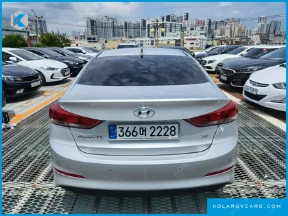 HYUNDAI ELANTRA (AVANTE) 1.6 GDI MODERN