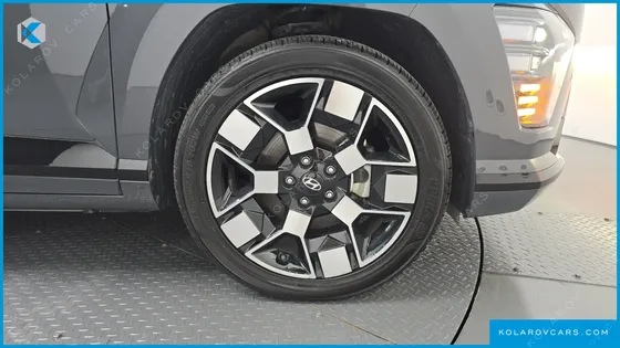 HYUNDAI KONA LONG RANGE