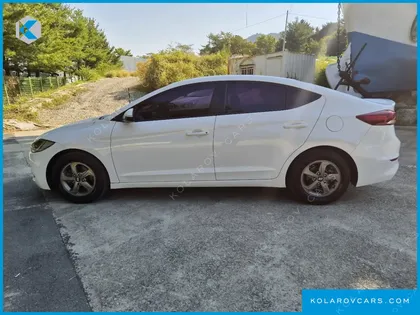HYUNDAI ELANTRA (AVANTE) 1.6 GDI SMART