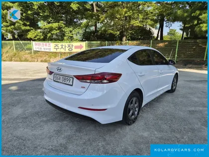 HYUNDAI ELANTRA (AVANTE) 1.6 GDI SMART
