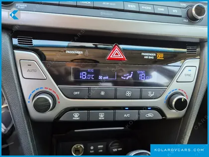 HYUNDAI ELANTRA (AVANTE) 1.6 GDI SMART