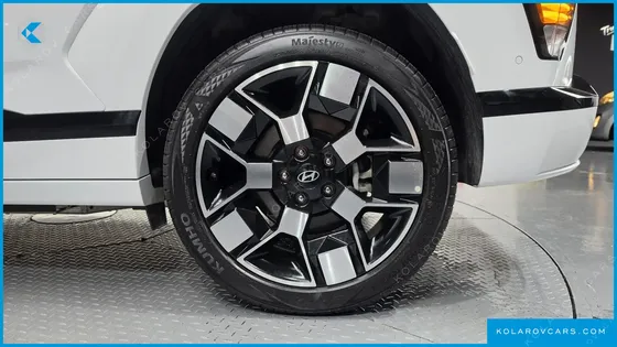 HYUNDAI KONA LONG RANGE