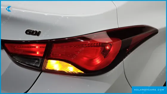 HYUNDAI ELANTRA (AVANTE) 1.6 GDI SMART