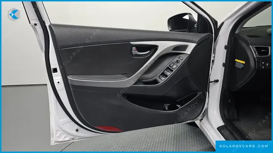 HYUNDAI ELANTRA (AVANTE) 1.6 GDI SMART