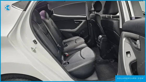 HYUNDAI ELANTRA (AVANTE) 1.6 GDI SMART