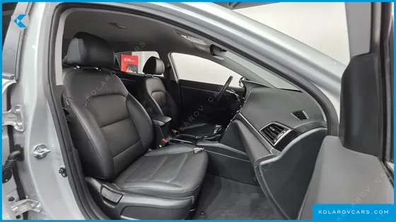 HYUNDAI ELANTRA (AVANTE) 1.6 E-VGT SMART