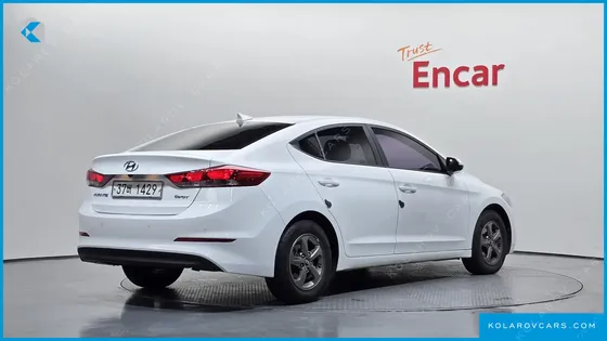 HYUNDAI ELANTRA (AVANTE) 1.6 E-VGT SMART