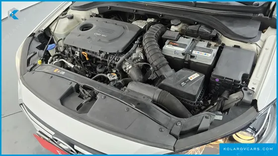 HYUNDAI ELANTRA (AVANTE) 1.6 E-VGT SMART