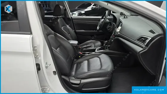 HYUNDAI ELANTRA (AVANTE) 1.6 E-VGT SMART