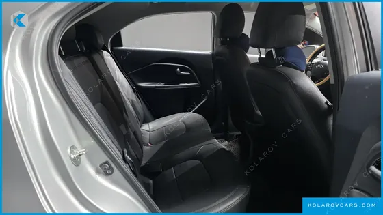 KIA PRIDE 1.6 GDI HATCHBACK