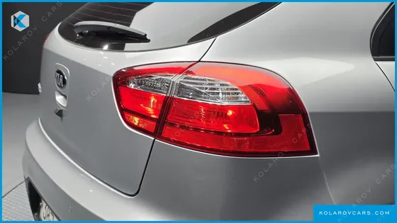 KIA PRIDE 1.6 GDI HATCHBACK