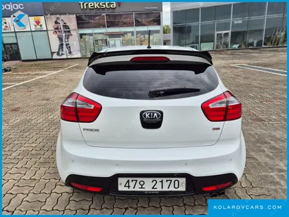 KIA PRIDE 1.6 GDI HATCHBACK