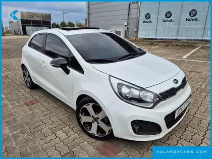 KIA PRIDE 1.6 GDI HATCHBACK